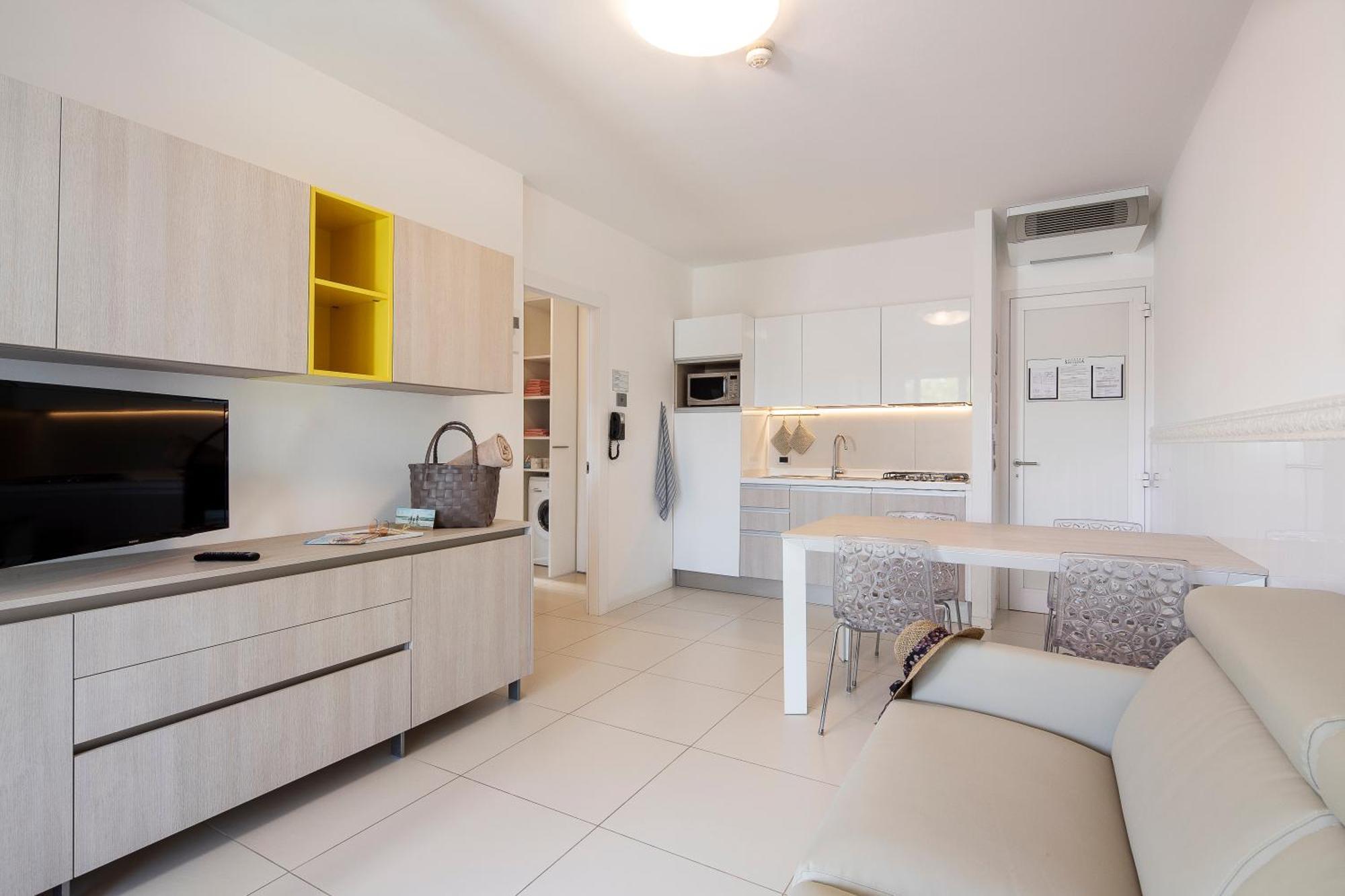Residence Serenissima Бибионе Екстериор снимка